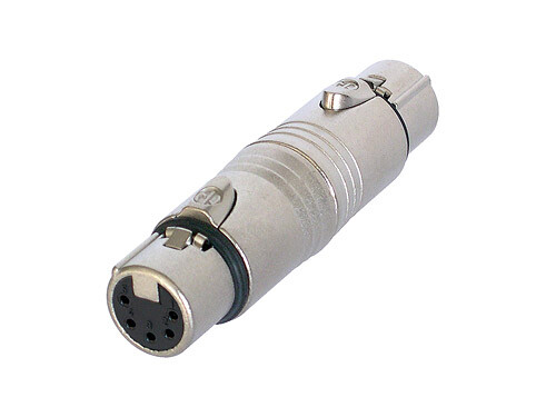 Neutrik NA5FF DMX-adapteri XLR-5F / XLR-5F