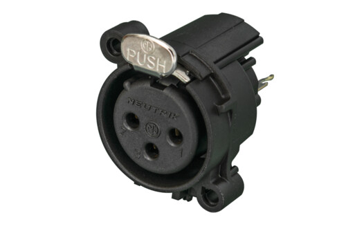 Neutrik NC3FAV XLR-runkonaaras piirikortille